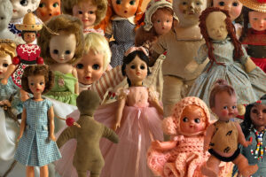 photo of many dolls